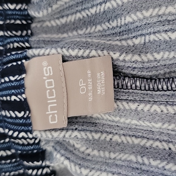 CHICOS NAVY PULL-ON PANTS/ SIZE 0 ( 4P ). - Picture 3 of 9